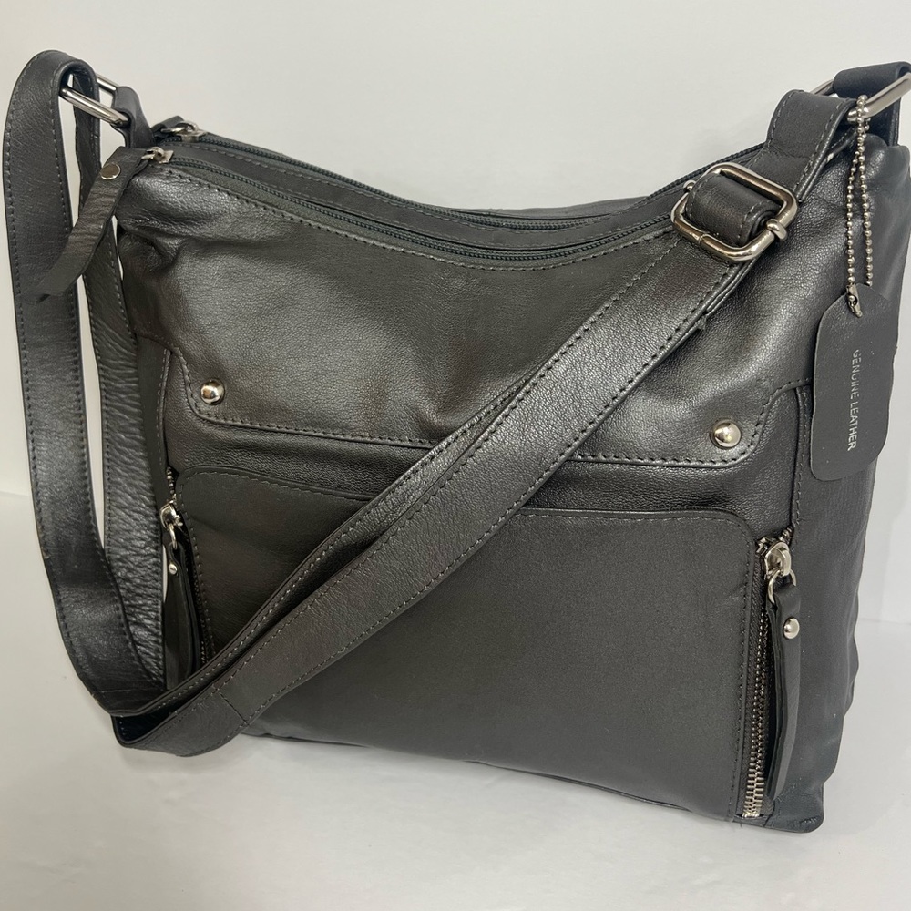 GREAT AMERICAN LEATHERWORKS GRAY PURSE13”x9”